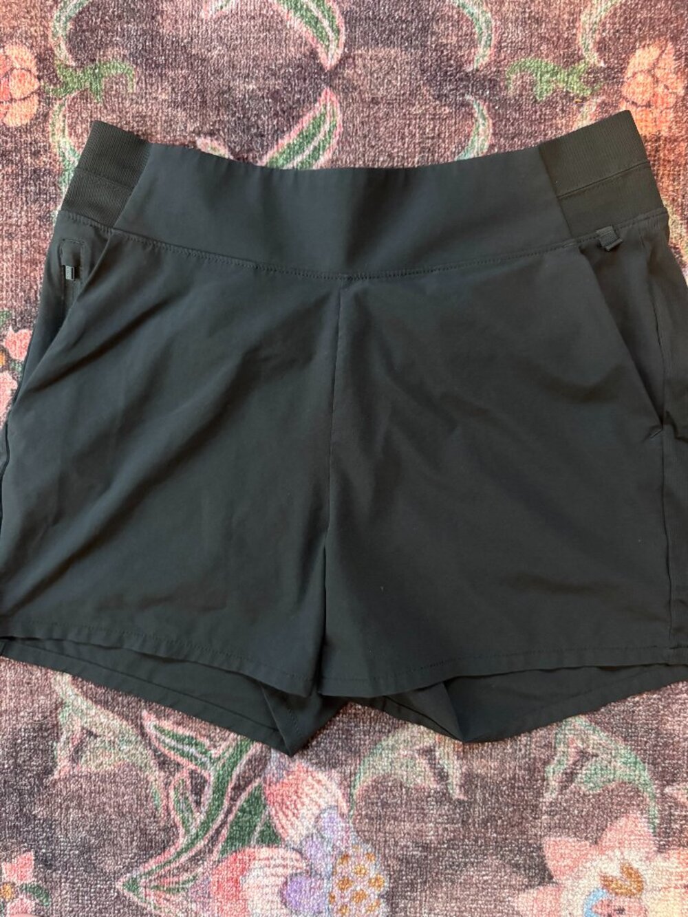 Athleta Brooklyn Shorts Women's Black Athletic Shorts Workout - 10
